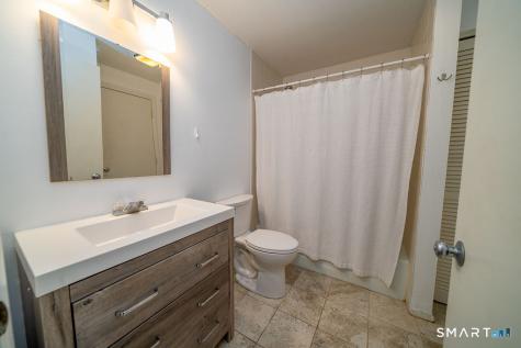 32 Saginaw Trail Guilford CT 06437