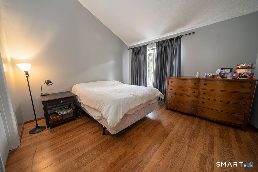 32 Saginaw Trail Guilford CT 06437