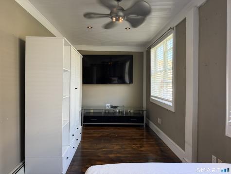 15 Overland Avenue Bridgeport CT 06606