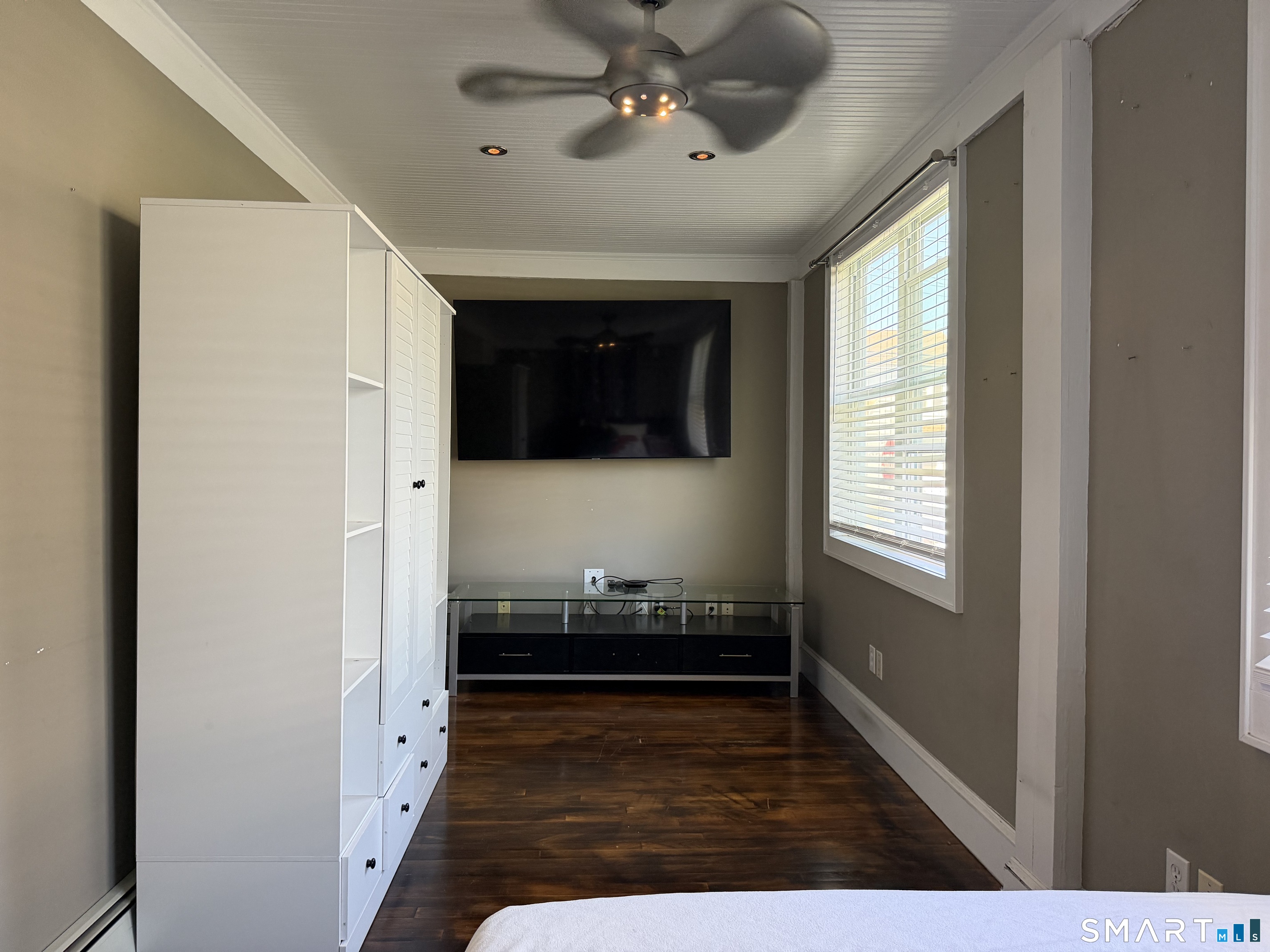 15 Overland Avenue Bridgeport CT 06606