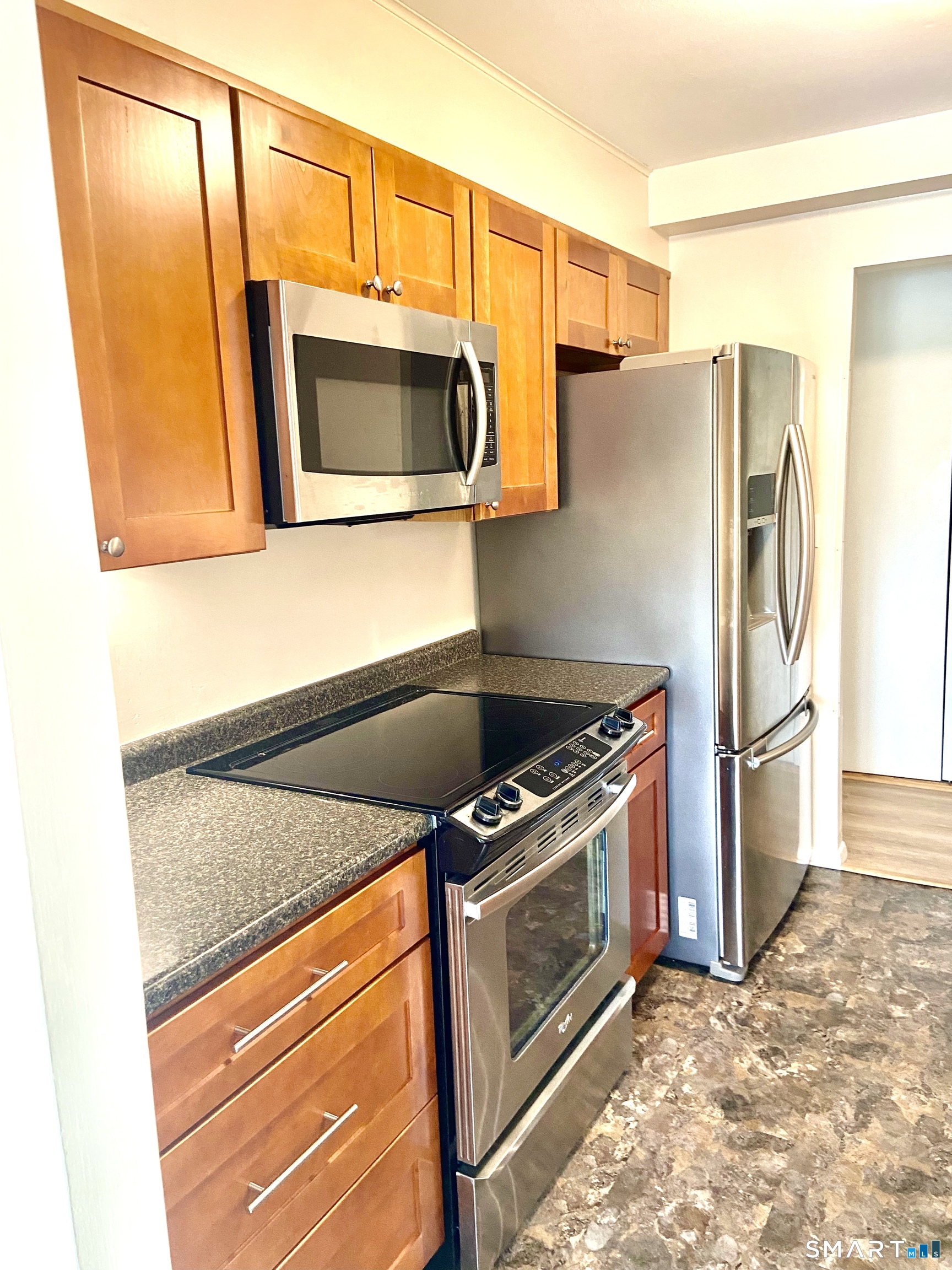 893 Farmington Avenue West Hartford CT 06119
