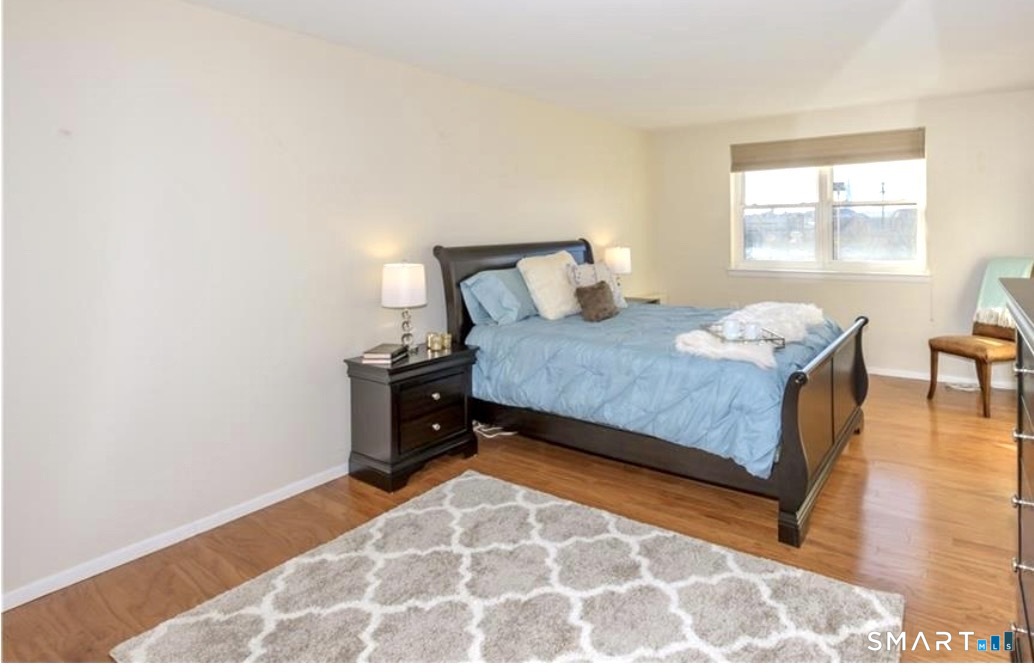 893 Farmington Avenue West Hartford CT 06119