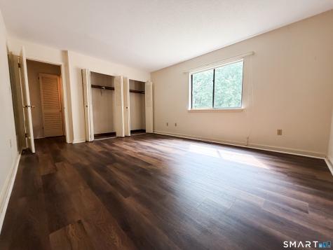 14 Greenbriar Drive Farmington CT 06032