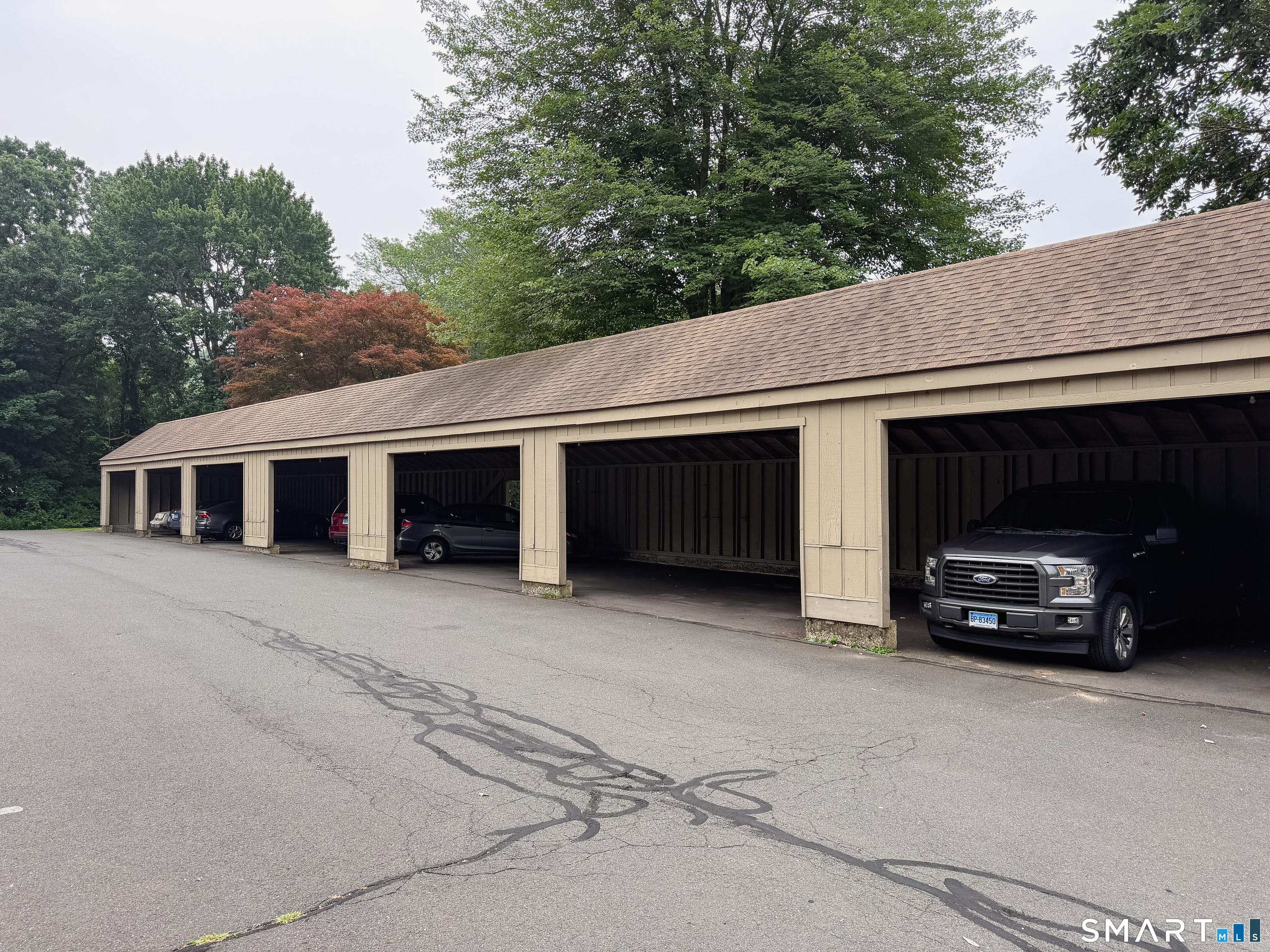 14 Greenbriar Drive Farmington CT 06032