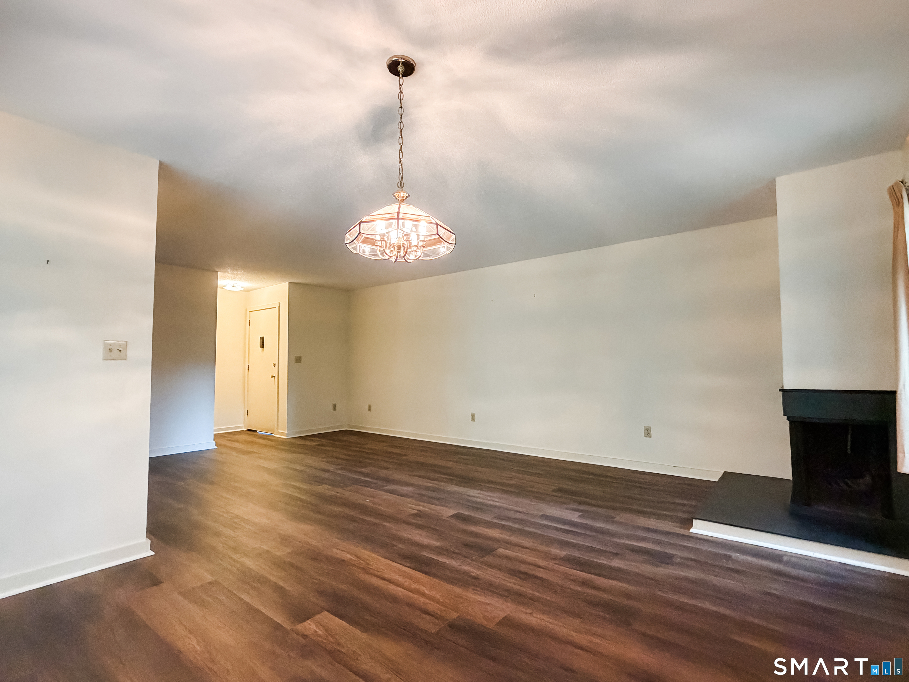 14 Greenbriar Drive Farmington CT 06032