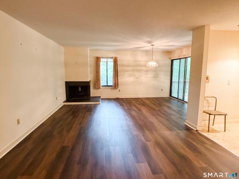 14 Greenbriar Drive Farmington CT 06032