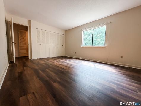 14 Greenbriar Drive Farmington CT 06032