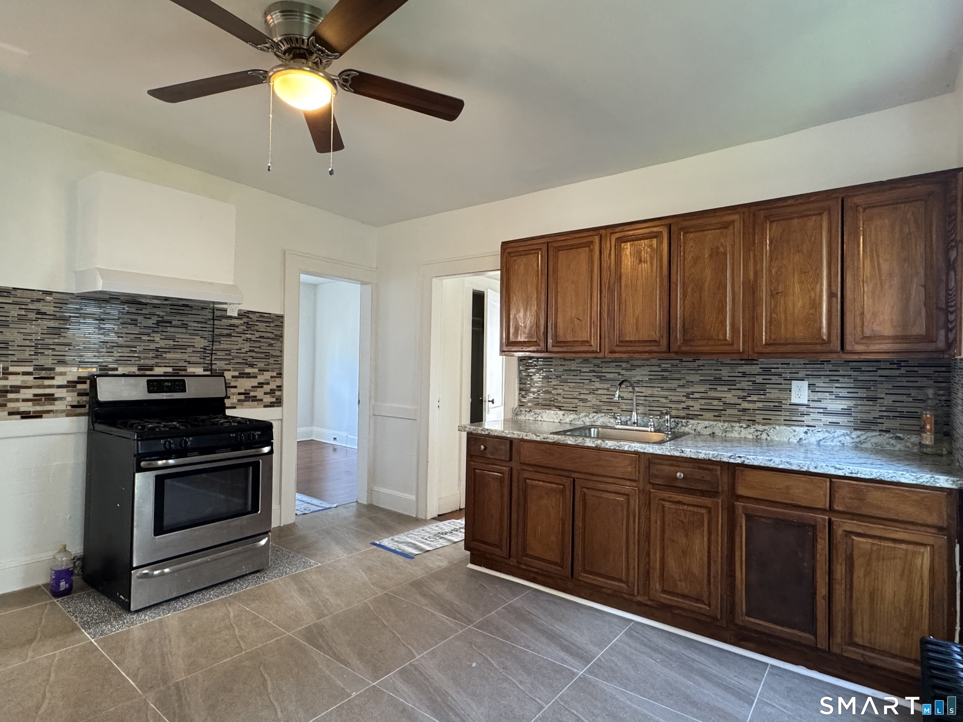 52-54 Remington Street Bridgeport CT 06610