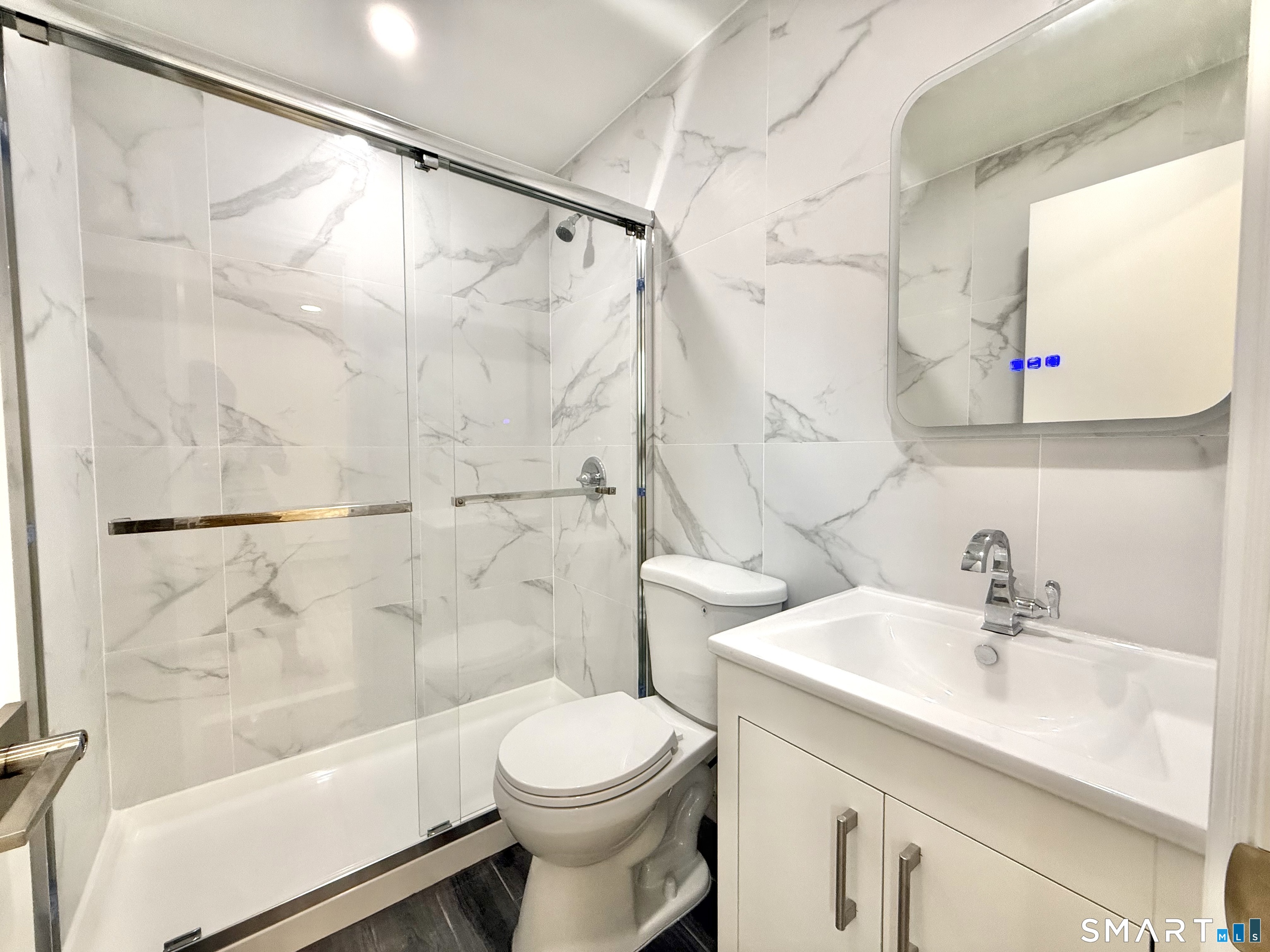 299 Villa Avenue Fairfield CT 06825