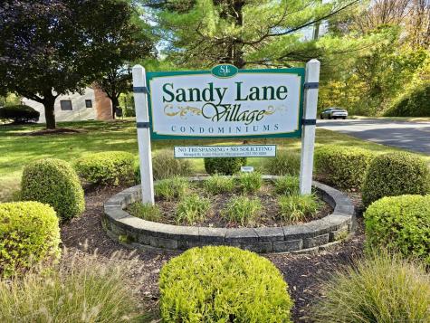 69 Homestead Lane Brookfield CT 06804