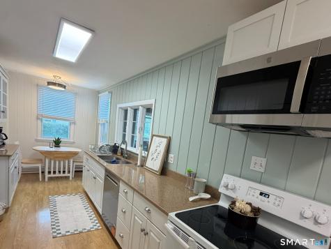 44 Sea View Avenue East Lyme CT 06357