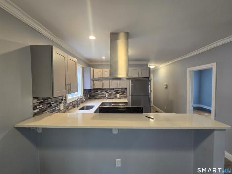 206 Scofield Avenue Bridgeport CT 06605
