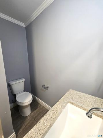206 Scofield Avenue Bridgeport CT 06605