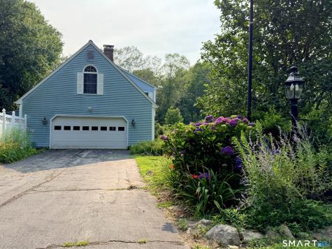 22 Hyde Park Drive Ledyard CT 06335