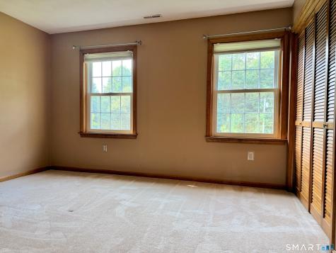 22 Hyde Park Drive Ledyard CT 06335