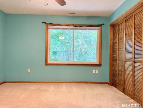 22 Hyde Park Drive Ledyard CT 06335