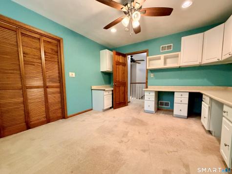 22 Hyde Park Drive Ledyard CT 06335
