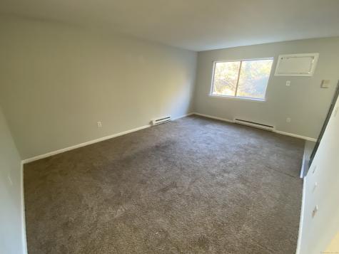32 Old Foxon Road East Haven CT 06513