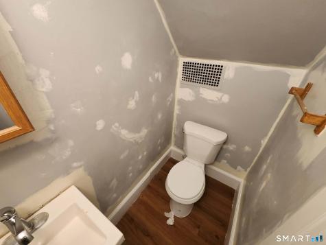 25 Griswold Street Meriden CT 06450