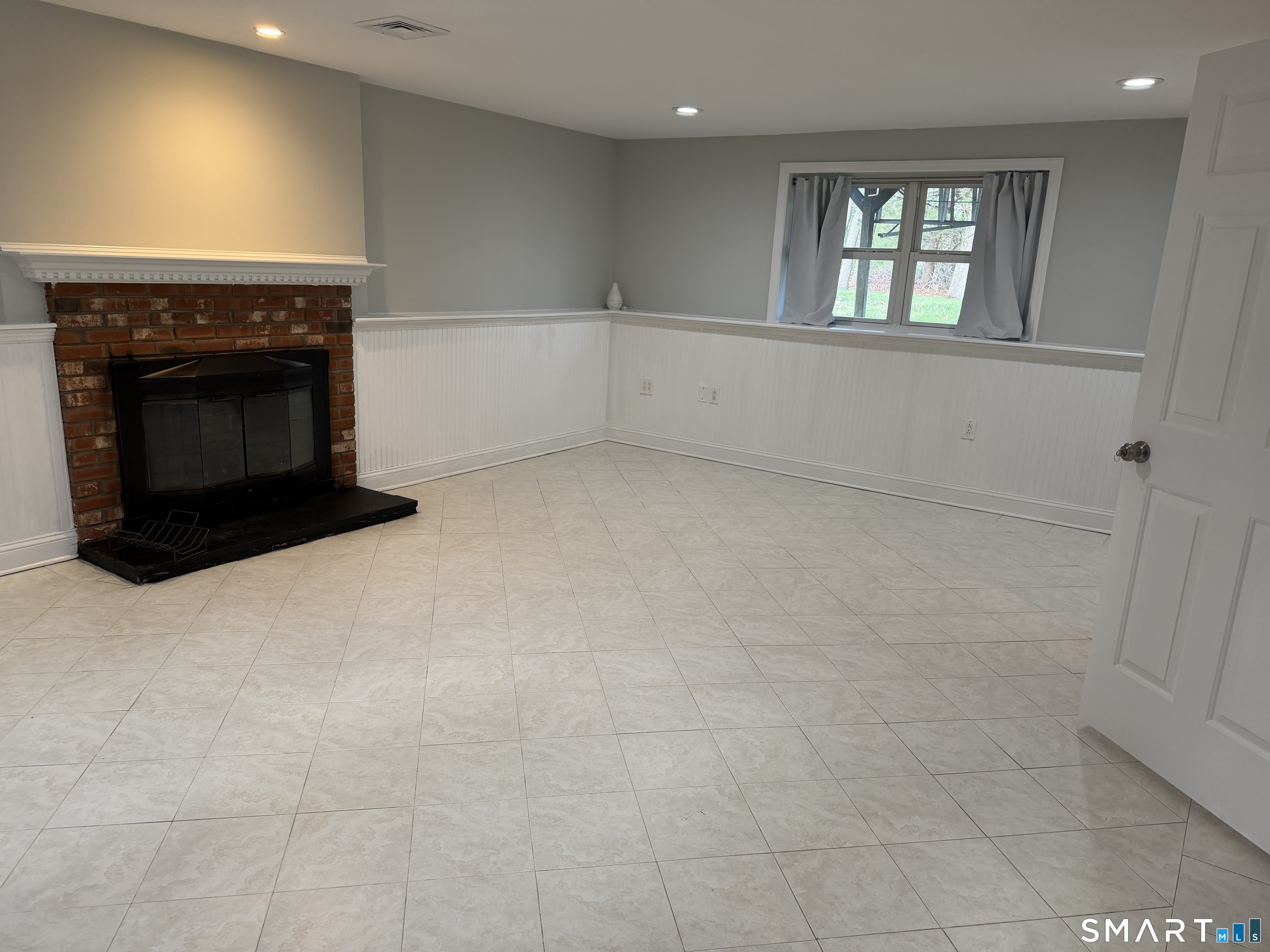 Ansonia CT 06401