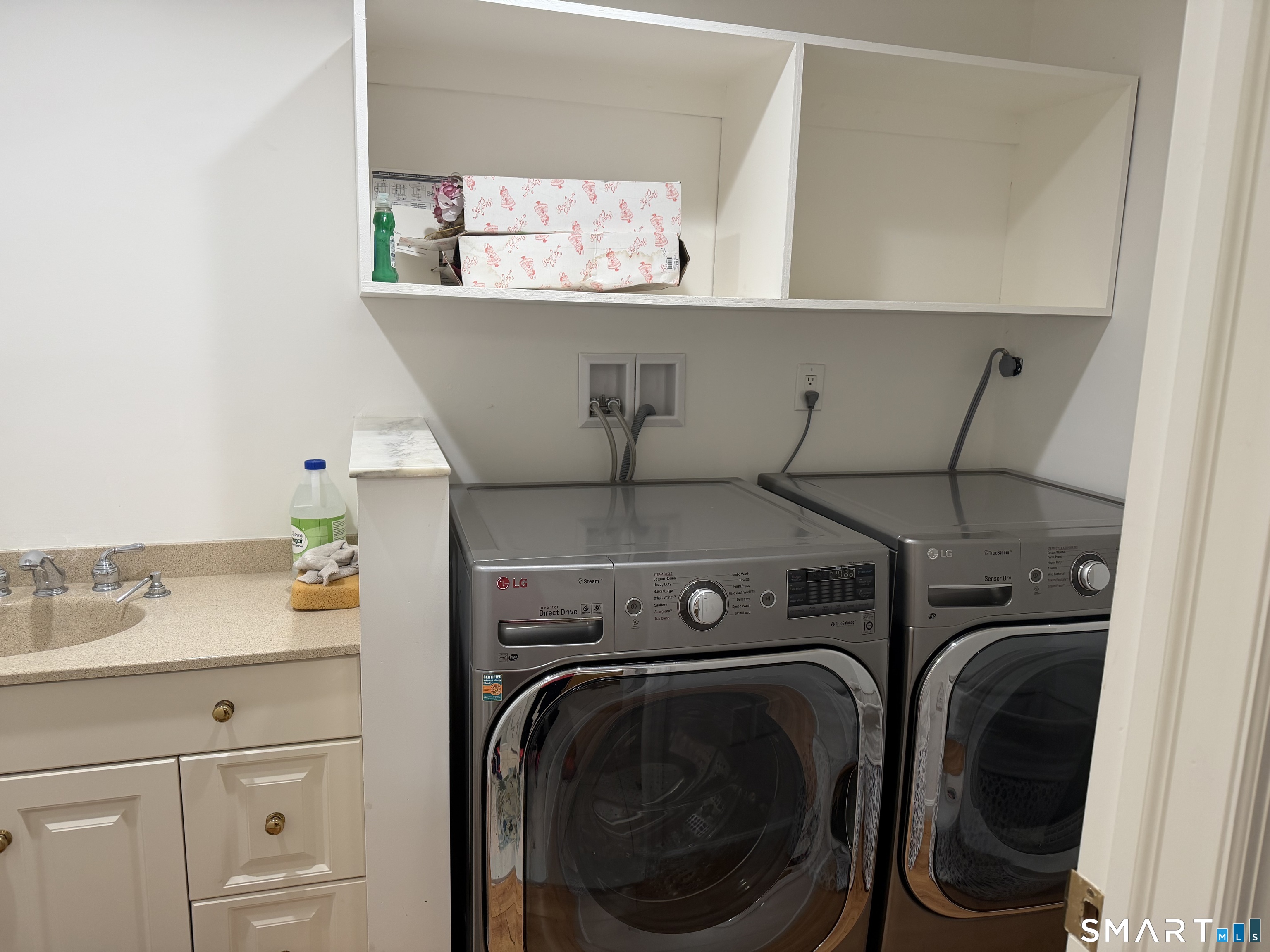 Ansonia CT 06401