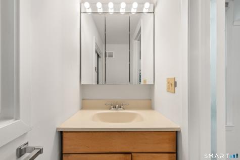 New Canaan CT 06840