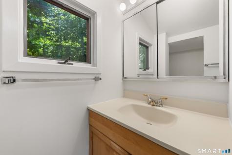 New Canaan CT 06840
