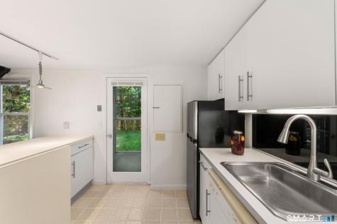 New Canaan CT 06840