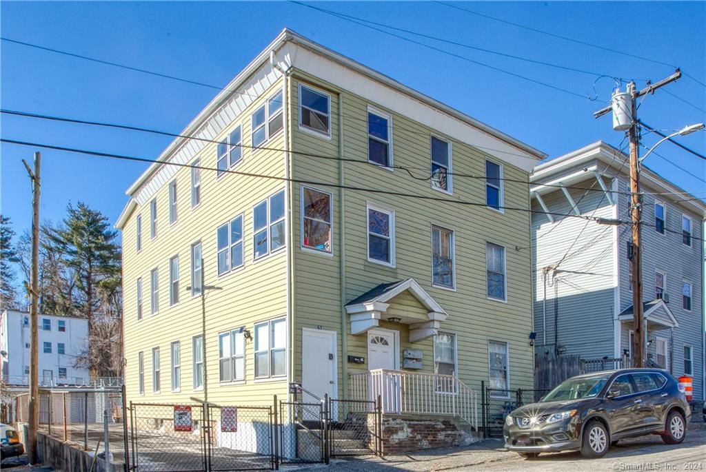61 North Leonard Street Waterbury CT 06708