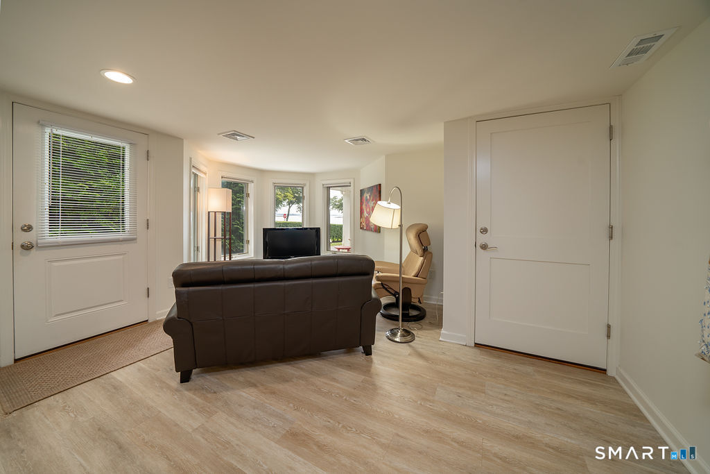 133 Linden Avenue Branford CT 06405