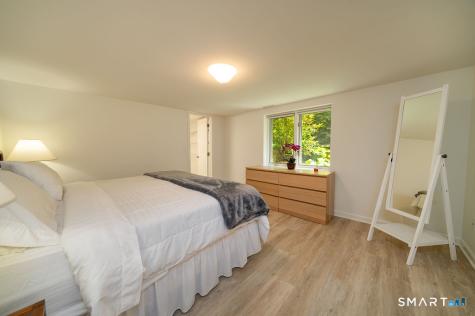 133 Linden Avenue Branford CT 06405