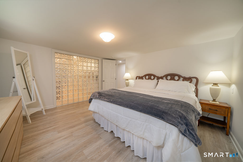 133 Linden Avenue Branford CT 06405