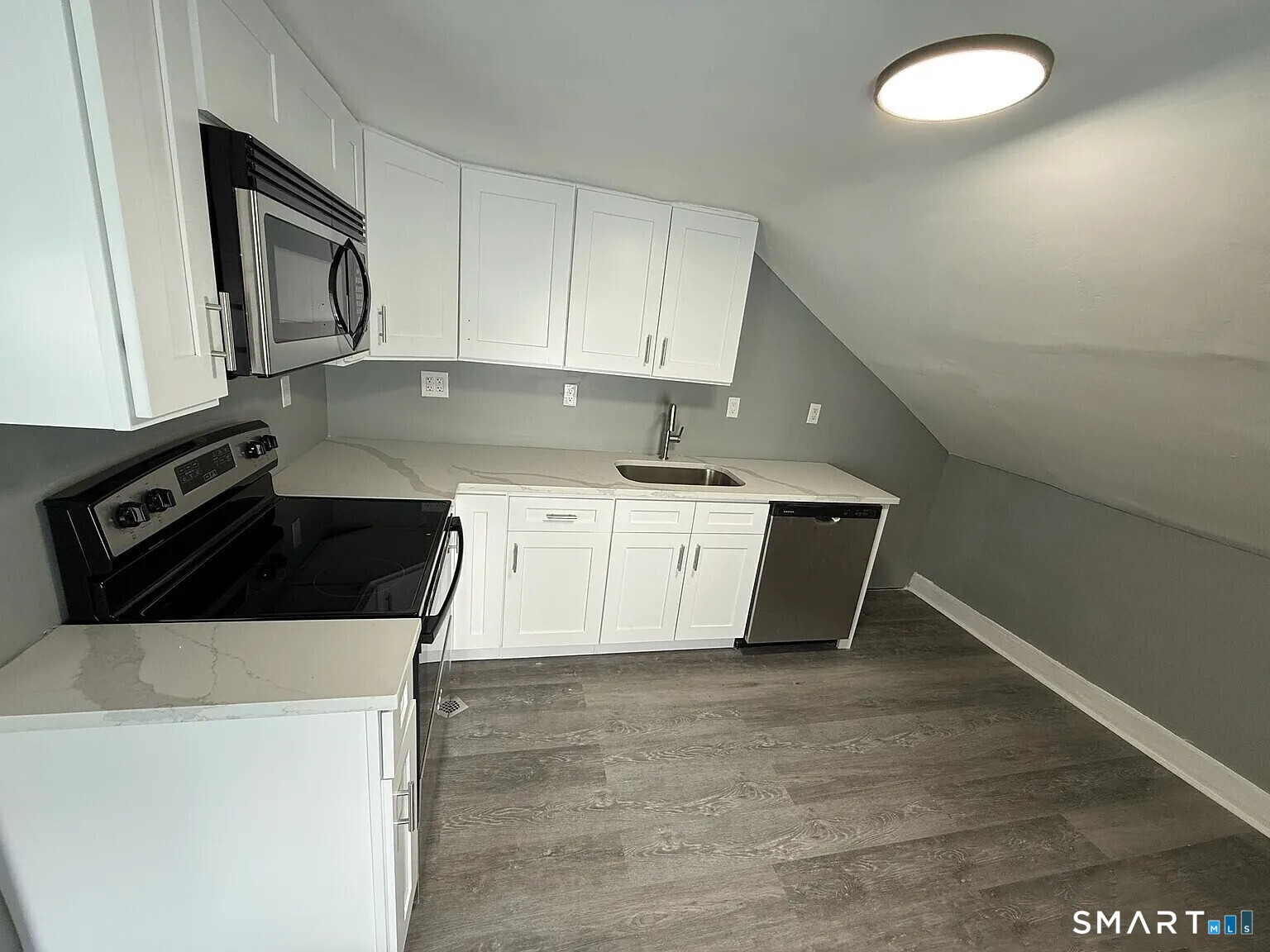 180 Portsea Street New Haven CT 06519
