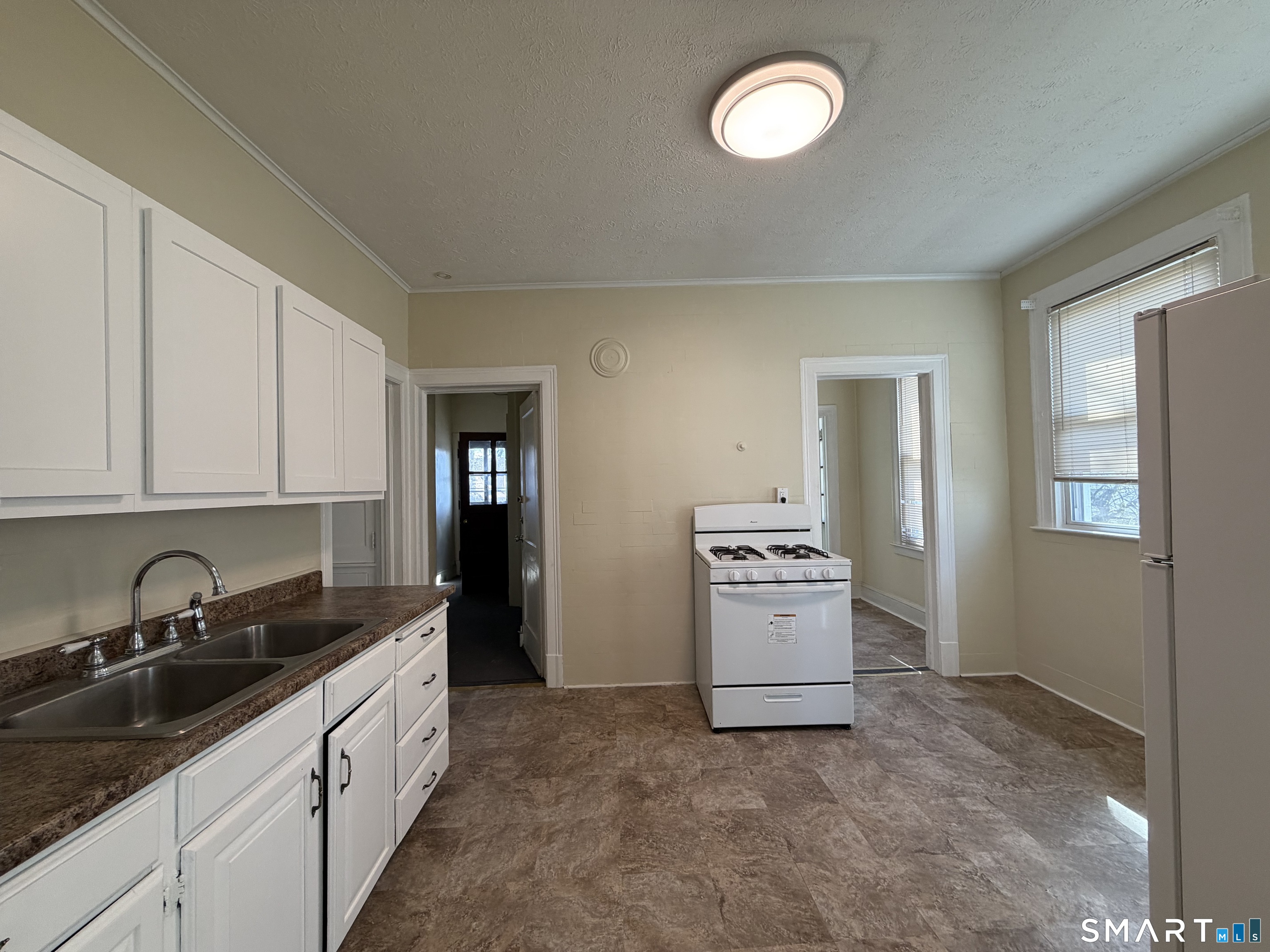 41-43 Hebron Street Hartford CT 06112