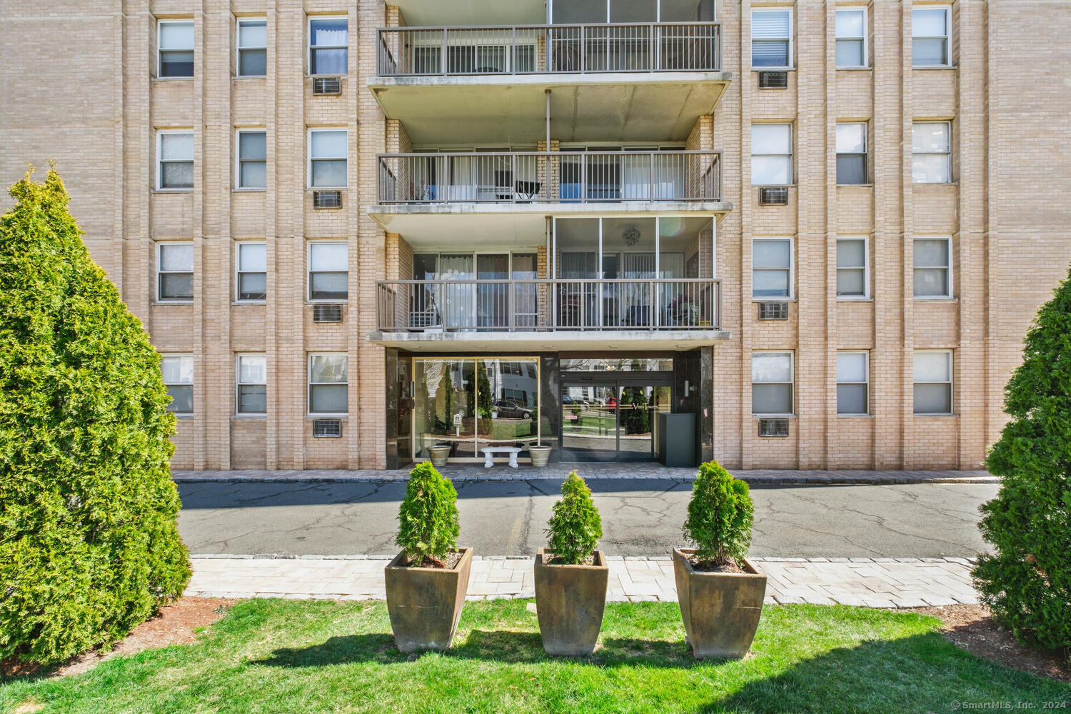 65 Glenbrook Road Stamford CT 06902