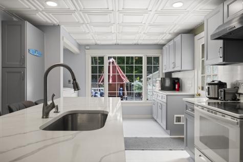 38 Wooster Heights Danbury CT 06810