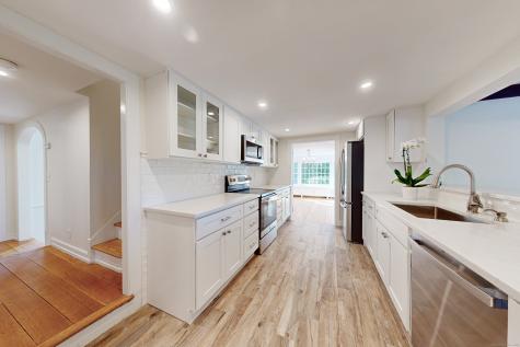 88 Five Mile River Road Darien CT 06820