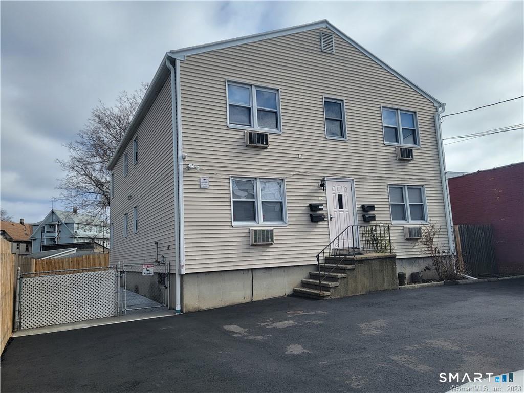 392 Lexington Avenue Bridgeport CT 06604