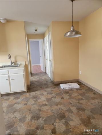 392 Lexington Avenue Bridgeport CT 06604