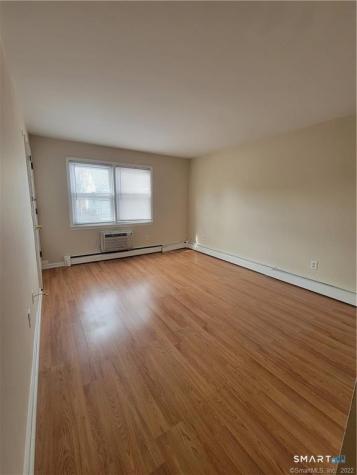 392 Lexington Avenue Bridgeport CT 06604