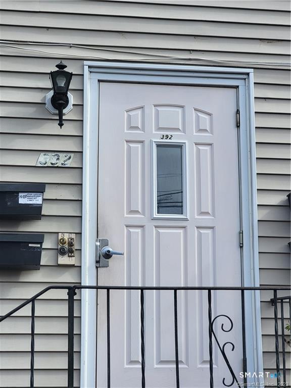 392 Lexington Avenue Bridgeport CT 06604