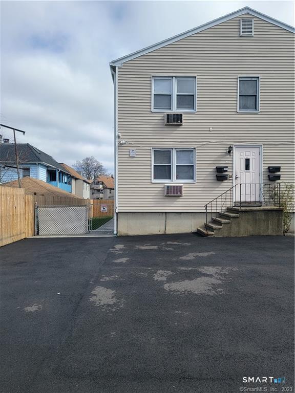 392 Lexington Avenue Bridgeport CT 06604