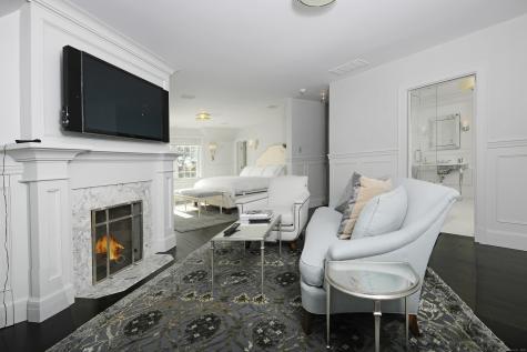47 Carriglea Drive Greenwich CT 06878
