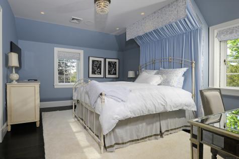 47 Carriglea Drive Greenwich CT 06878