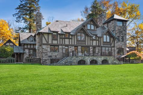 47 Carriglea Drive Greenwich CT 06878