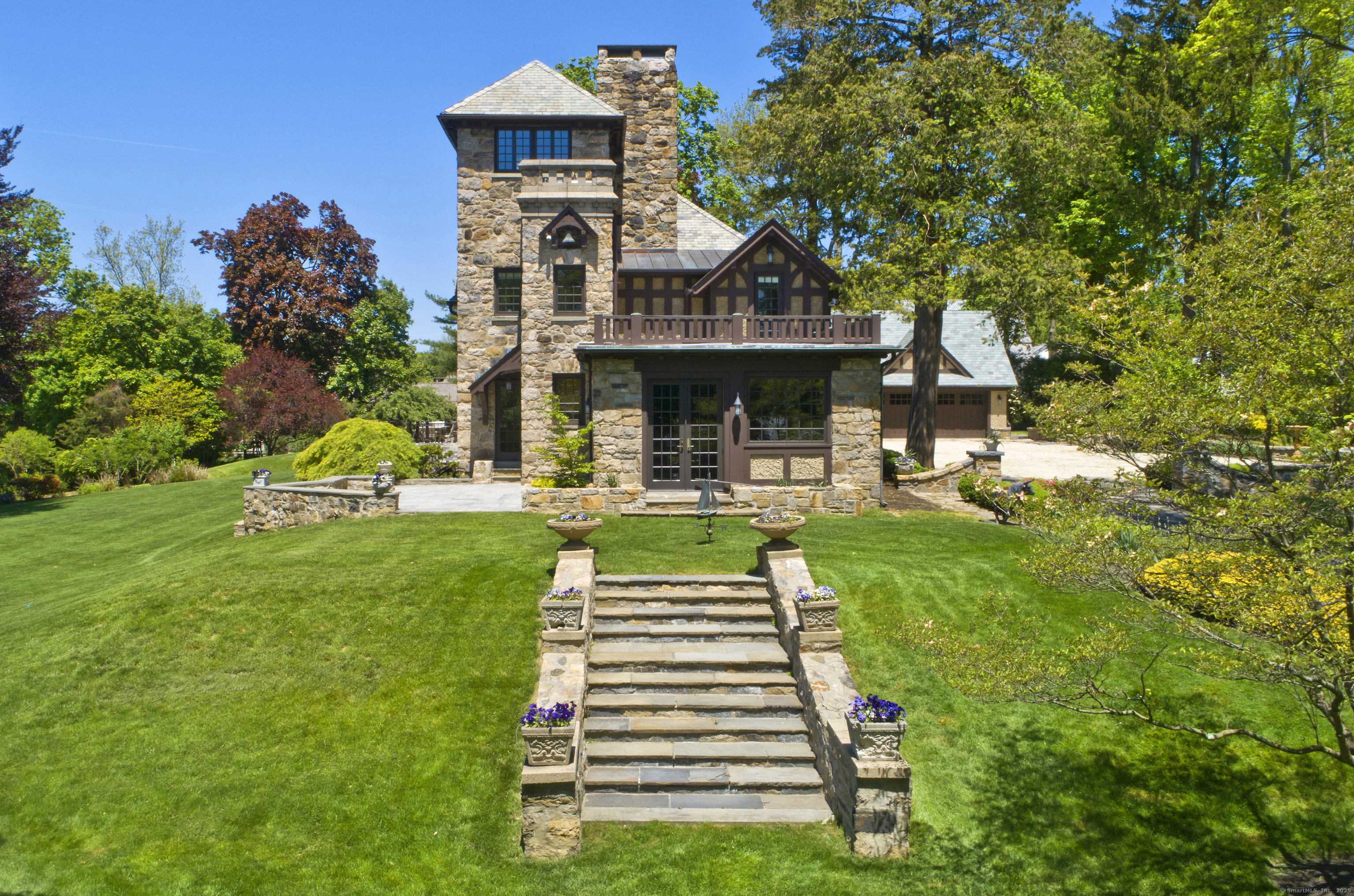47 Carriglea Drive Greenwich CT 06878