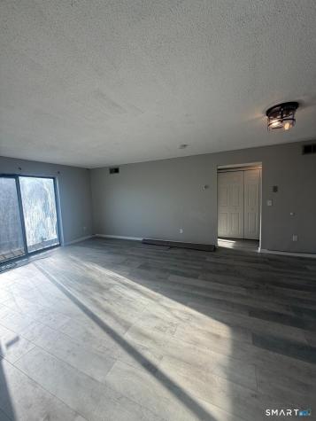 74 Main Street Windsor Locks CT 06096