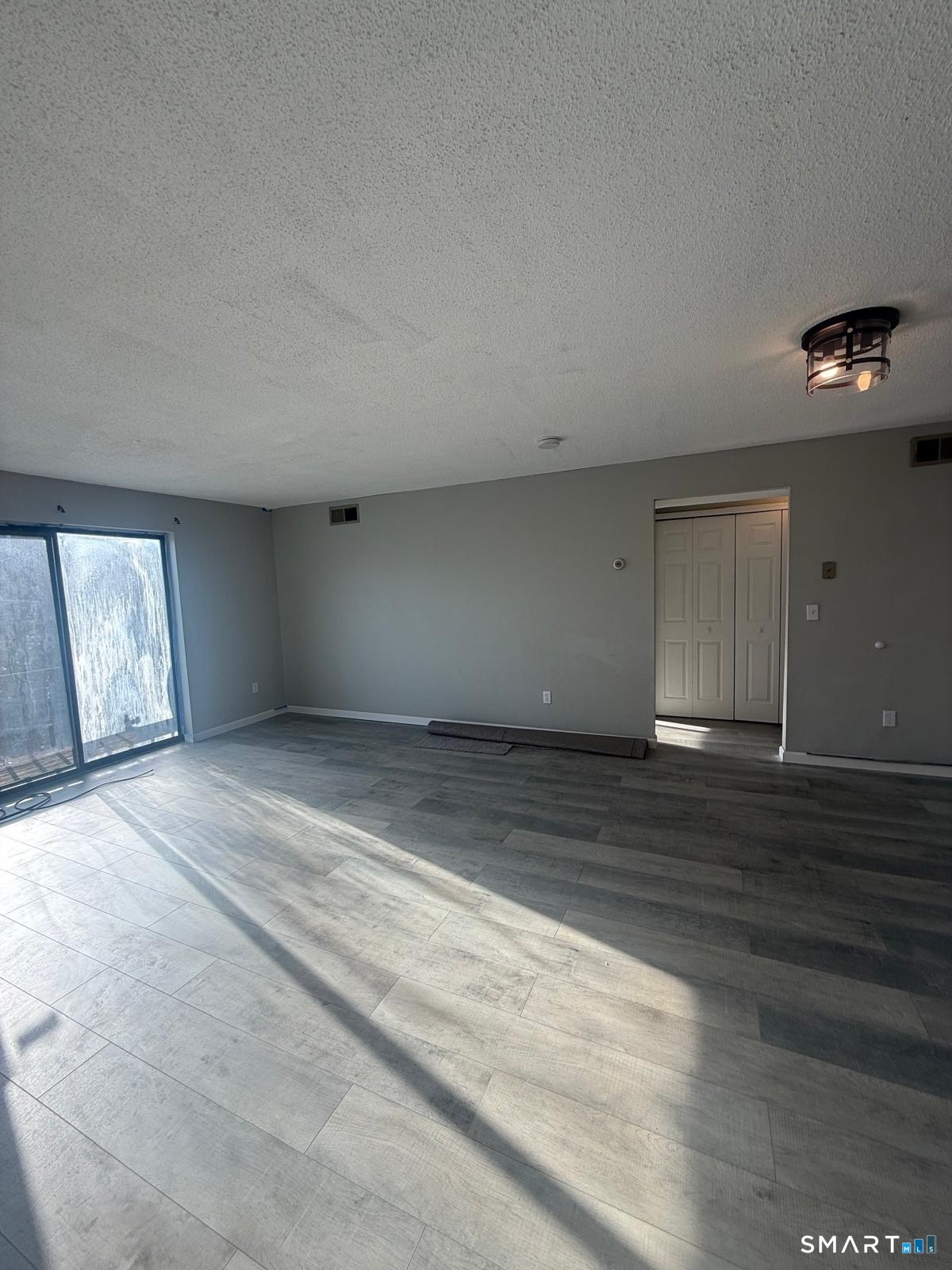 74 Main Street Windsor Locks CT 06096