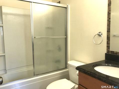 60 Plainfield Avenue West Haven CT 06516