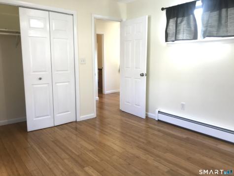 60 Plainfield Avenue West Haven CT 06516